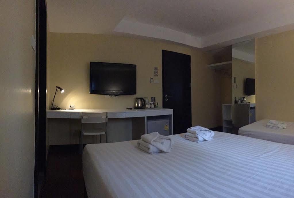 Snooze Hotel Thonglor Bangkok Dış mekan fotoğraf