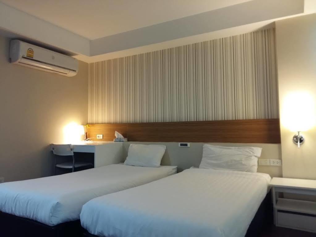 Snooze Hotel Thonglor Bangkok Dış mekan fotoğraf